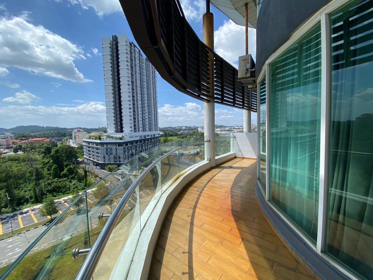 D Gateway Perdana Hotel Bangi Esterno foto